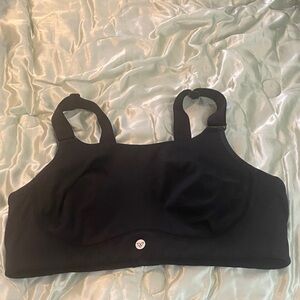 Livi Active Black Sports Bra Molded No Wire